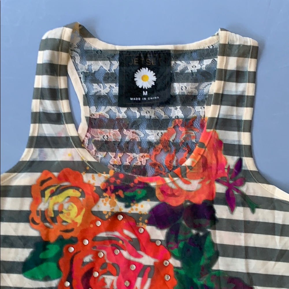 Floral Tank Top - Picture 2 of 4